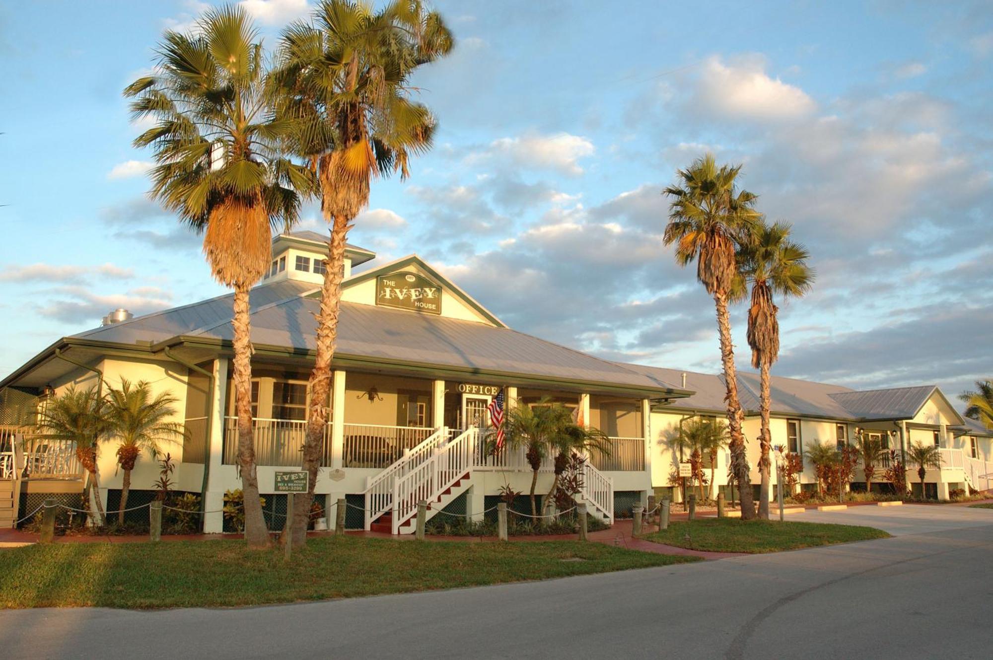 Ivey House Everglades Adventures Hotel Esterno foto